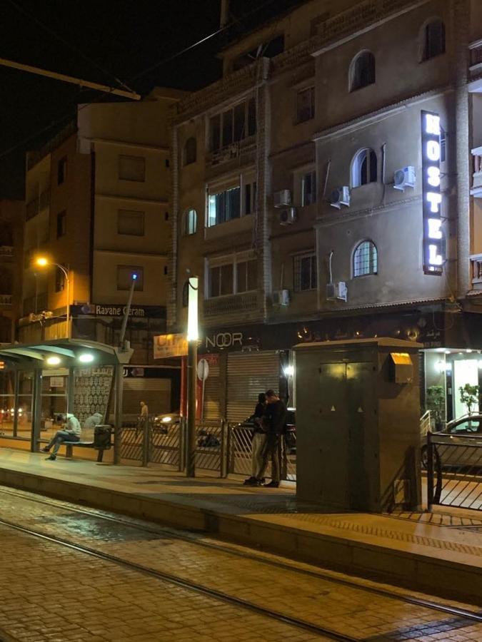 Hostel Les Pins Alger Exterior photo